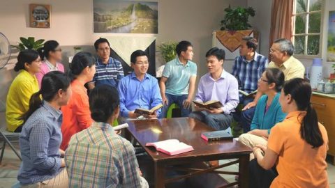 שאלה 9: אנו מקבלים את עבודת אלוהים באחרית הימים, אך כיצד עלינו לחוות את משפט וייסורי אלוהים כדי שנזכה באמת ובחיים, ניפטר מטבענו החוטא, נזכה בישועה ונבוא אל מלכות השמיים?